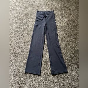 Vuori daily wide leg size xsmall